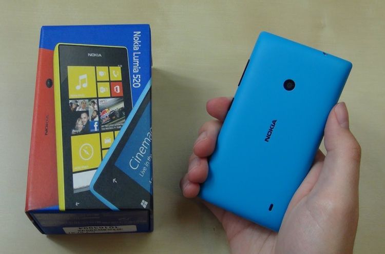 VIDEO: Nokia Lumia 520 cu Android 7.1 Nougat