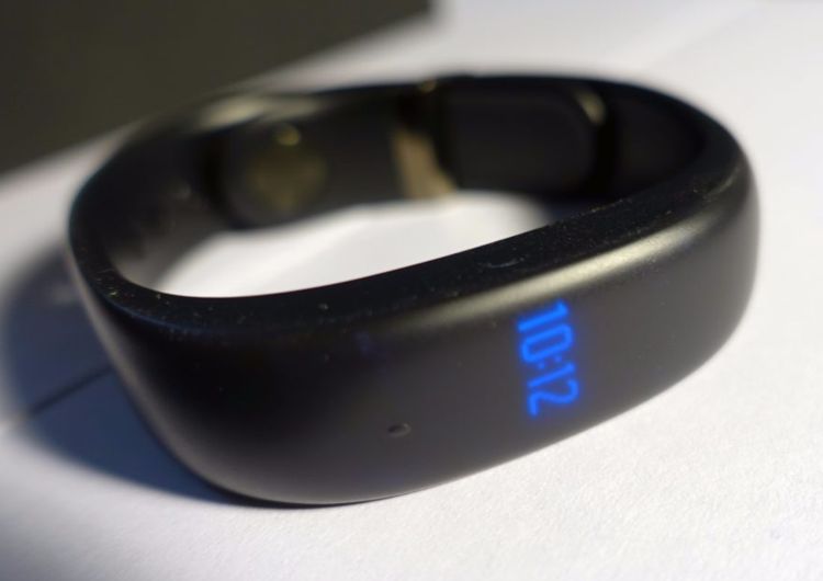 Meizu Band, o bratara de fitness ieftina