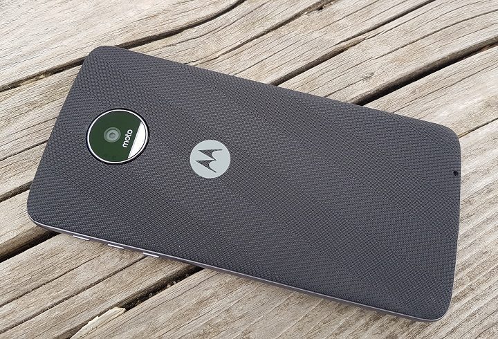 Trei argumente in favoarea lui Moto Z. Impresii despre Moto Mods