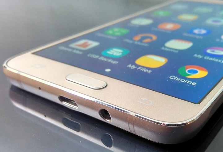Samsung Galaxy J7 Max isi face aparitia neoficial