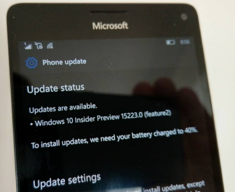 A fost lansat Windows 10 Mobile Insider Preview build 15223 