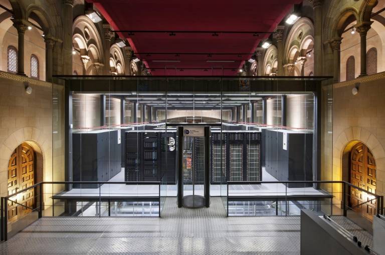 Cel mai puternic supercomputer cu tehnologie Intel a fost implementat de Lenovo