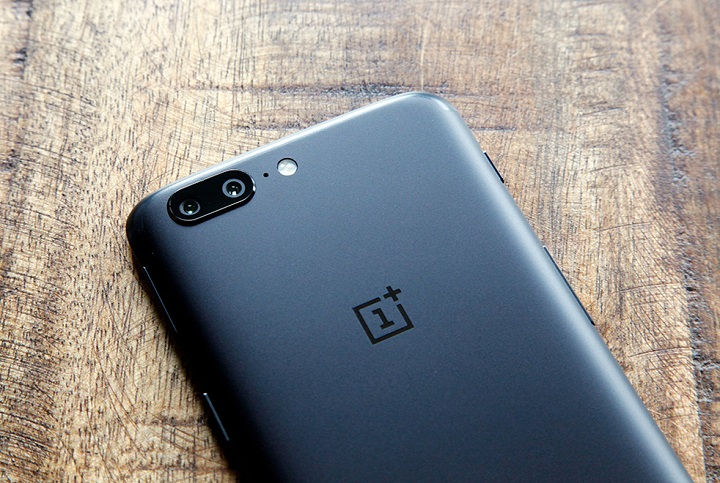 OnePlus 5 poate fi acum comandat si in Romania