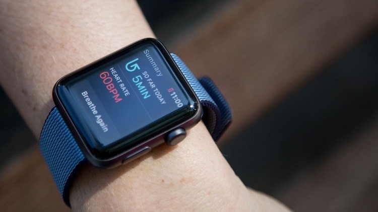 Combinatia de AI si Apple Watch poate detecta probleme cardiace – fibrilatia atriala