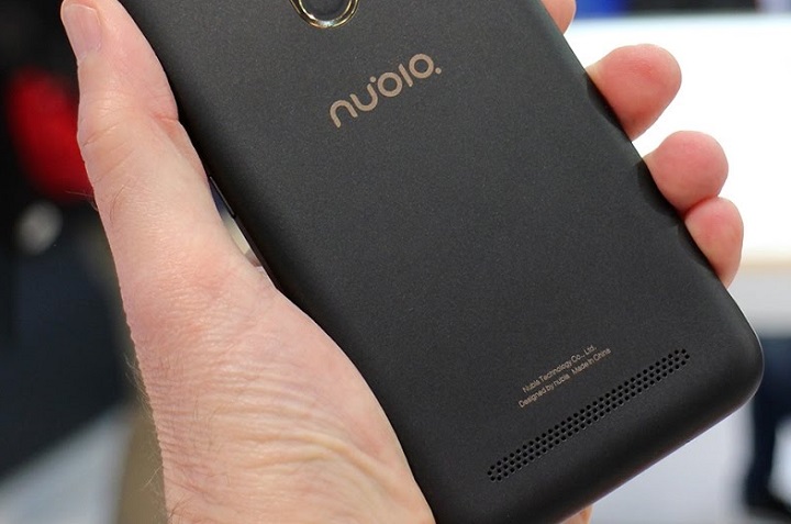 ZTE nubia NX595J vrea sa duca batalia ecranelor de smartphone la nivelul urmator