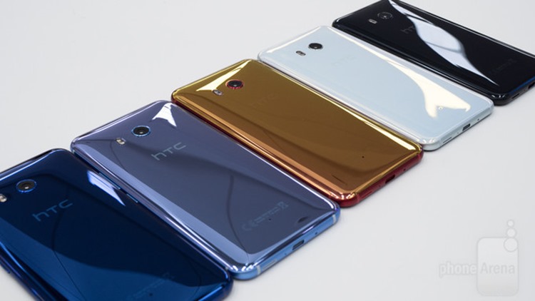 Primele poze și specificații cu HTC U11 Life și Plus