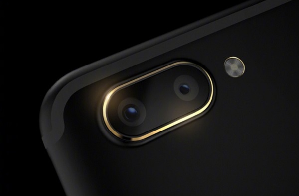 O editie speciala Black and Gold de Vivo X20 a fost lansata in China