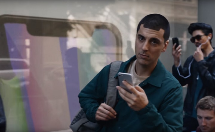 VIDEO: Samsung ataca Apple in cel mai recent clip publicitar la Galaxy Note8