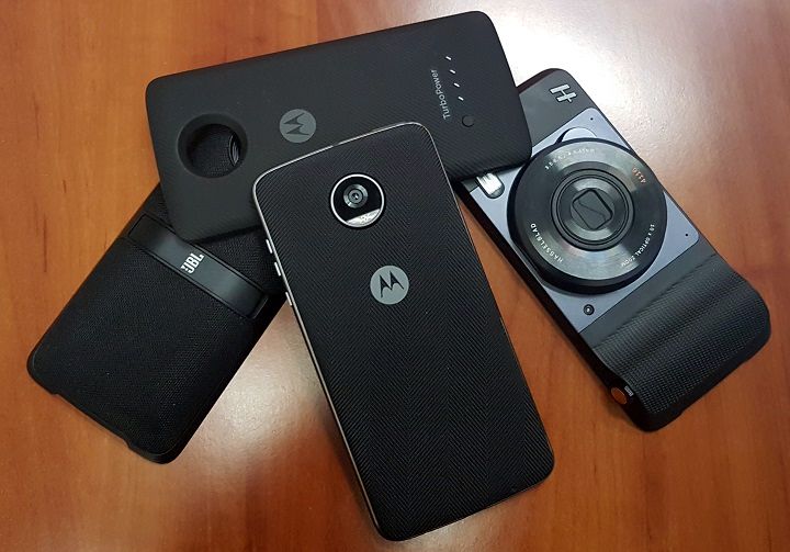 Cateva impresii despre Motorola Moto Z2 Play și noile Moto Mods