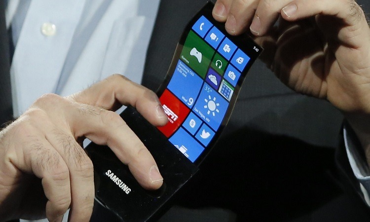 samsung-foldable-flexible-phone