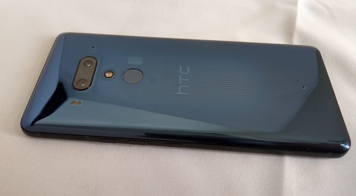 HTC U12+