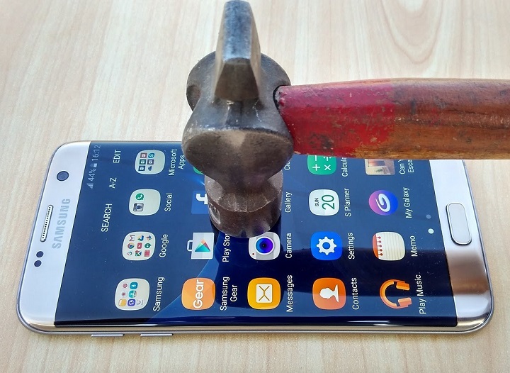 Oppo va scoate primul smartphone cu Gorilla Glass 6