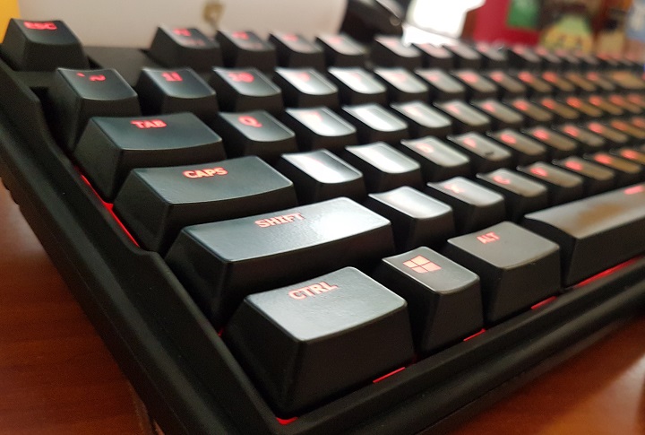 tastatura mecanica Asus Cerberus Mech RGB