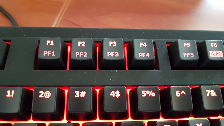 tastatura mecanica Asus Cerberus Mech RGB