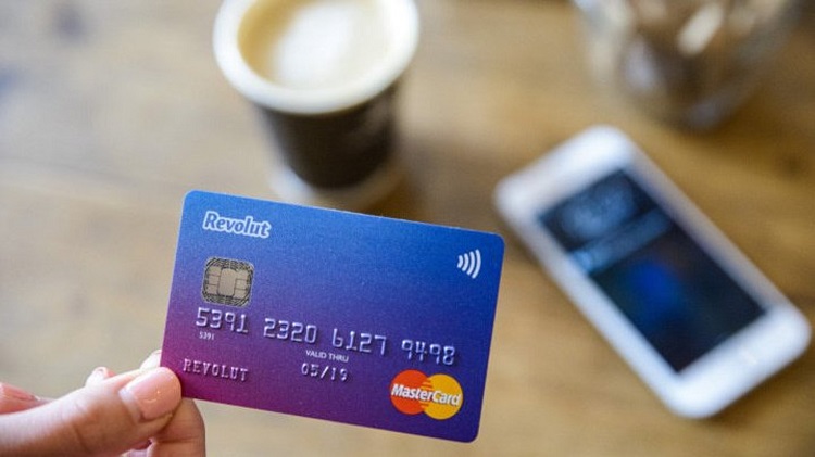 Revolut obține licenta bancară în Europa