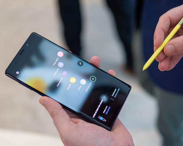 Utilizatorii de Samsung Galaxy Note vor primi Android 9 Pie mai repede decat se asteptau