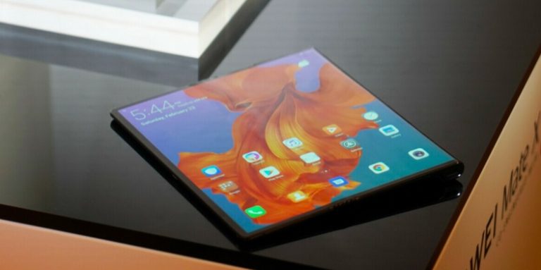 Huawei prezinta Mate X, smartphone-ul pliabil mai scump decat Galaxy Fold (poze, specificatii, pret)