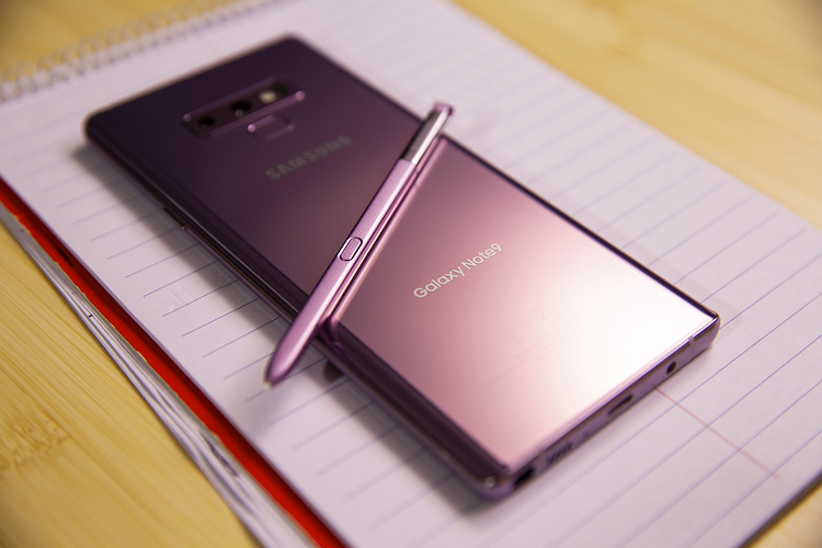 Un ROM Pixel Experience construit pe Android Pie e gata pentru Samsung Galaxy Note 9, varianta Exynos