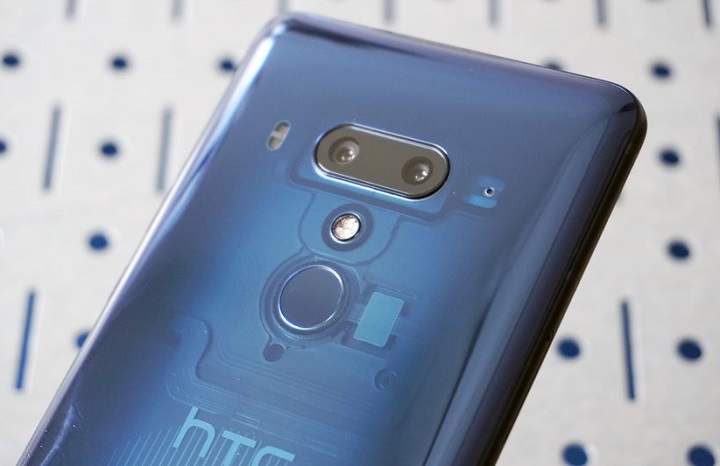 HTC U12+ incepe sa primeasca update-ul de Android Pie