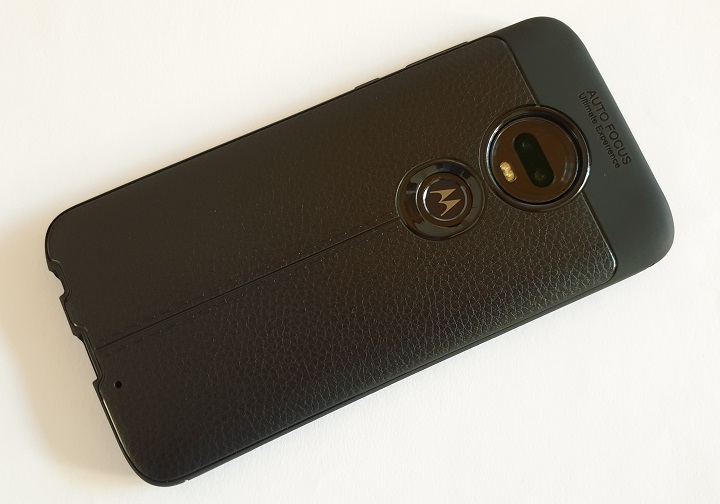 huse de protectie pentru Motorola Moto G7