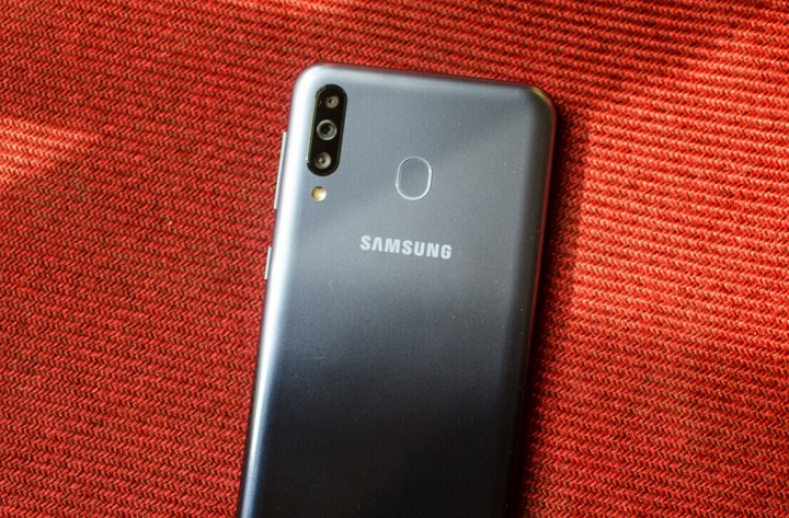 Samsung Galaxy M30s trece pe la TENAA si nu arata rau deloc