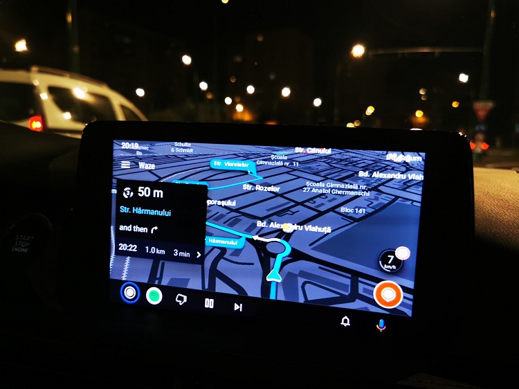 Tutorial: cum instalezi Android Auto in Romania