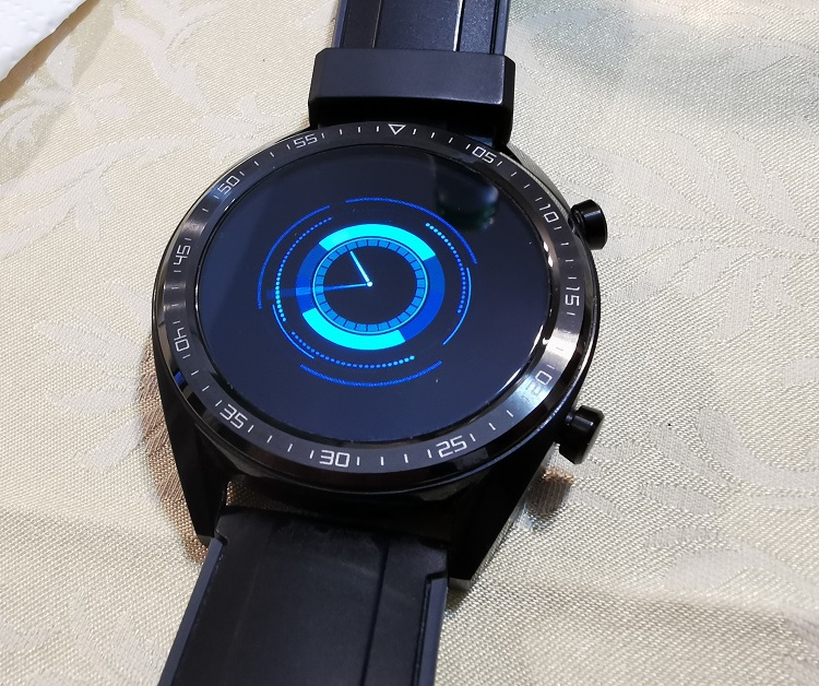 Nou update de firmware (1.0.10.18) pentru Huawei Watch cu foarte multe optimizari