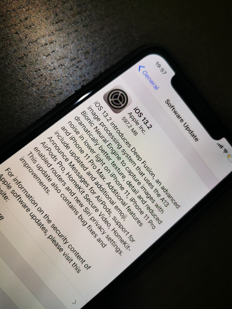 Lansat în seara asta, iOS 13.2 aduce multe elemente noi pe partea de optimizare, securitate și funcțională.
