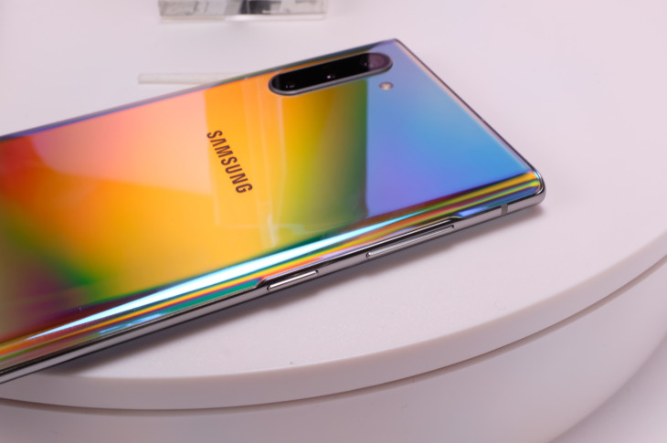  Samsung Electronics România anunță disponibilitatea comercială a lui Galaxy Note10+ 5G în România 