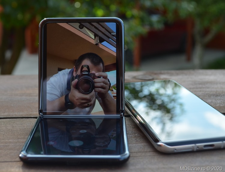 10 lucruri esentiale despre Galaxy Z Flip, primul clamshell cu ecran pliabil al Samsung