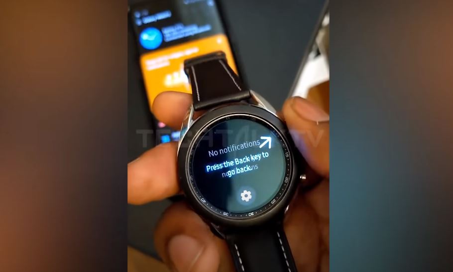 Acesta pare să fie viitorul Samsung Galaxy Watch 3 ce va fi prezentat oficial la evenimentul Unpacked 2020 din 5 august.