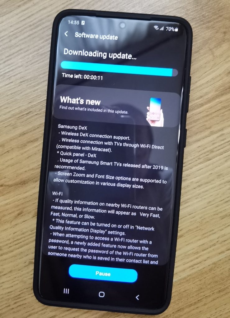 Samsung Galaxy S20 Ultra 5G primește update-ul G988BXXU4BTH5/G988BOXM4BTH5 ce vine cu patch-urile Android pentru luna august și câteva opțiuni noi, principala fiind introducerea suportului pentru Wireless DeX prezent pe Galaxy Note20.