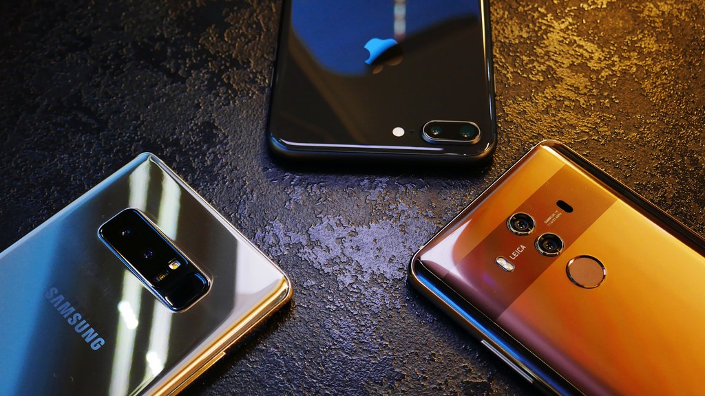 Huawei, Samsung și Apple domină vânzările de telefoane din Q2 2020.