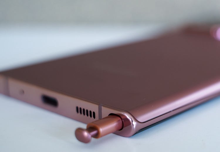ZVON: Samsung Galaxy S21 Ultra ar putea avea suport pentru S Pen