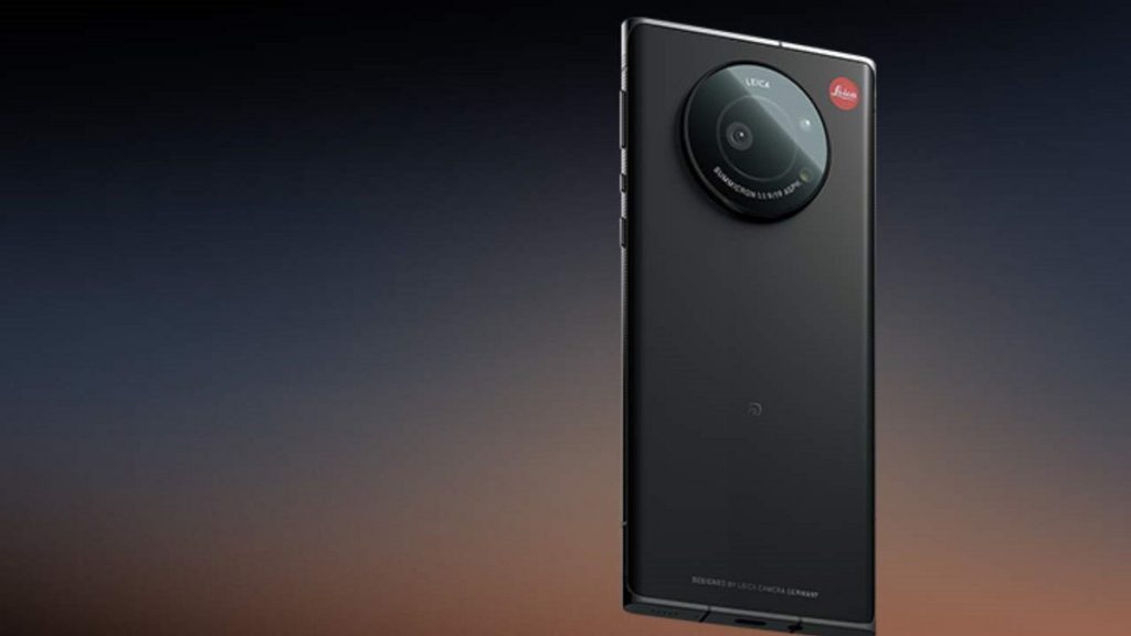 Acesta este primul smartphone Leica, numit Leitz Phone 1, cu o singură cameră foto și suport 5G.