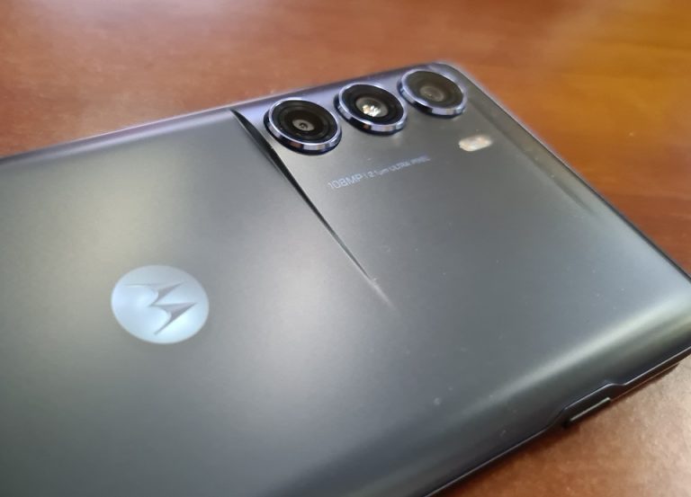 Motorola pregateste un nou flagship cu Snapdragon 8 Gen 1
