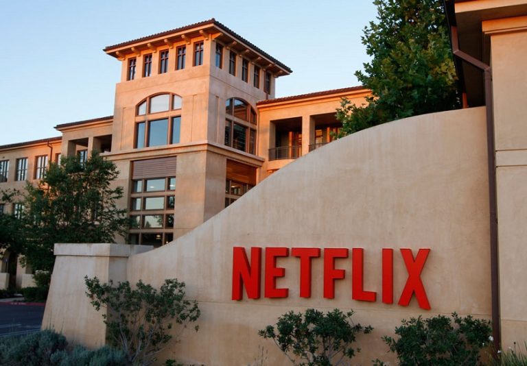Netflix pierde abonati pentru prima data
