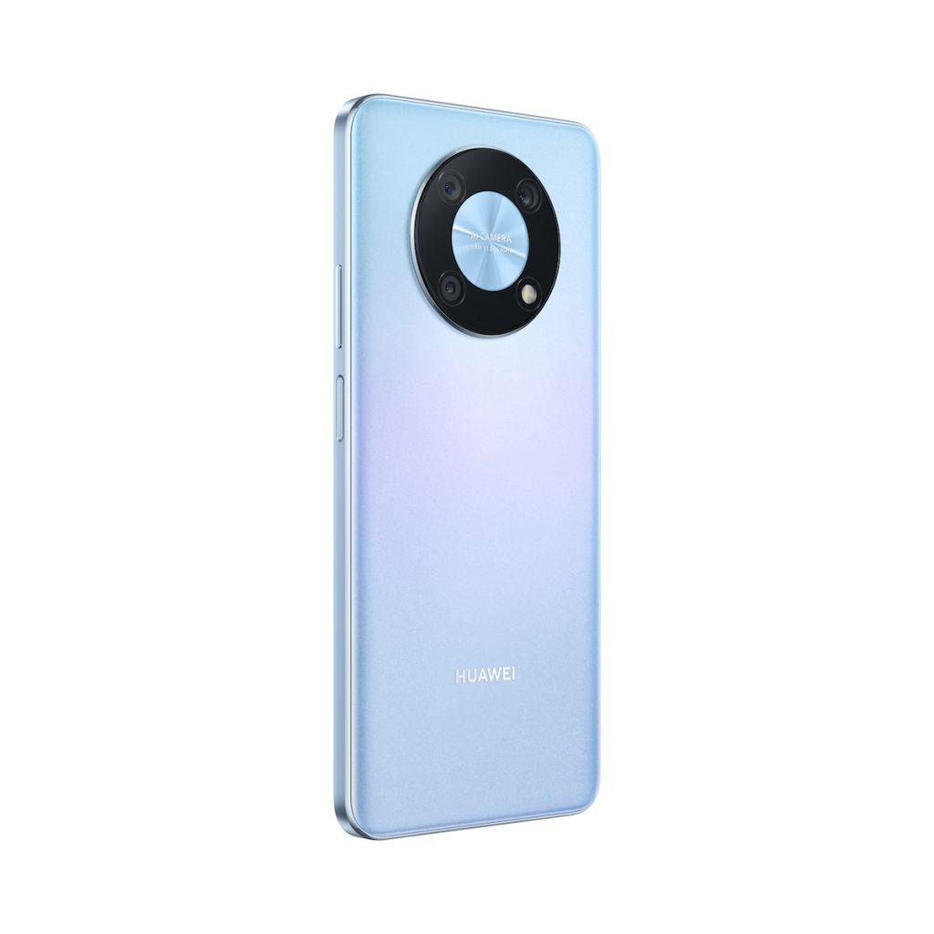 HUAWEI aduce în România smartphone-ul nova Y90, cu ecran de 6.7 inci și sistem foto cu trei camere.