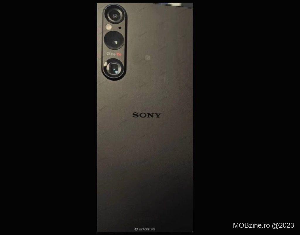 Zilele trecute a apărut pe net o imagine cu Xperia 1 V (via zackbuks), următorul flagship Sony.