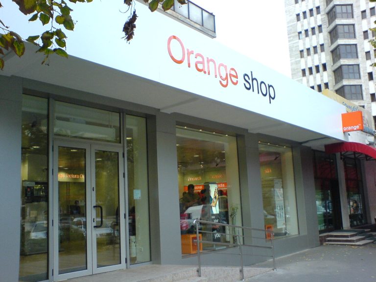 Orange