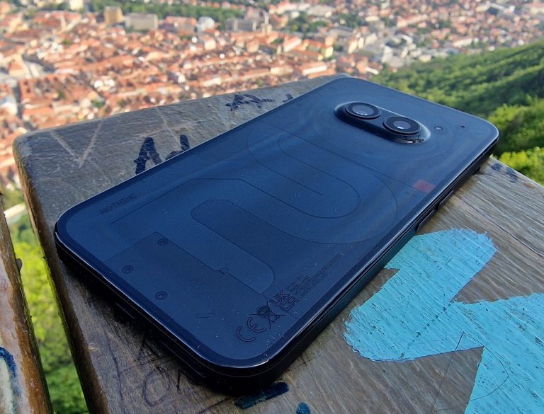 Nothing Phone (2a)