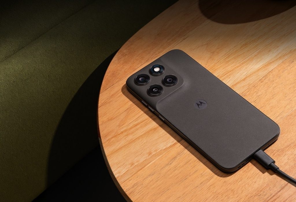 Moto G77