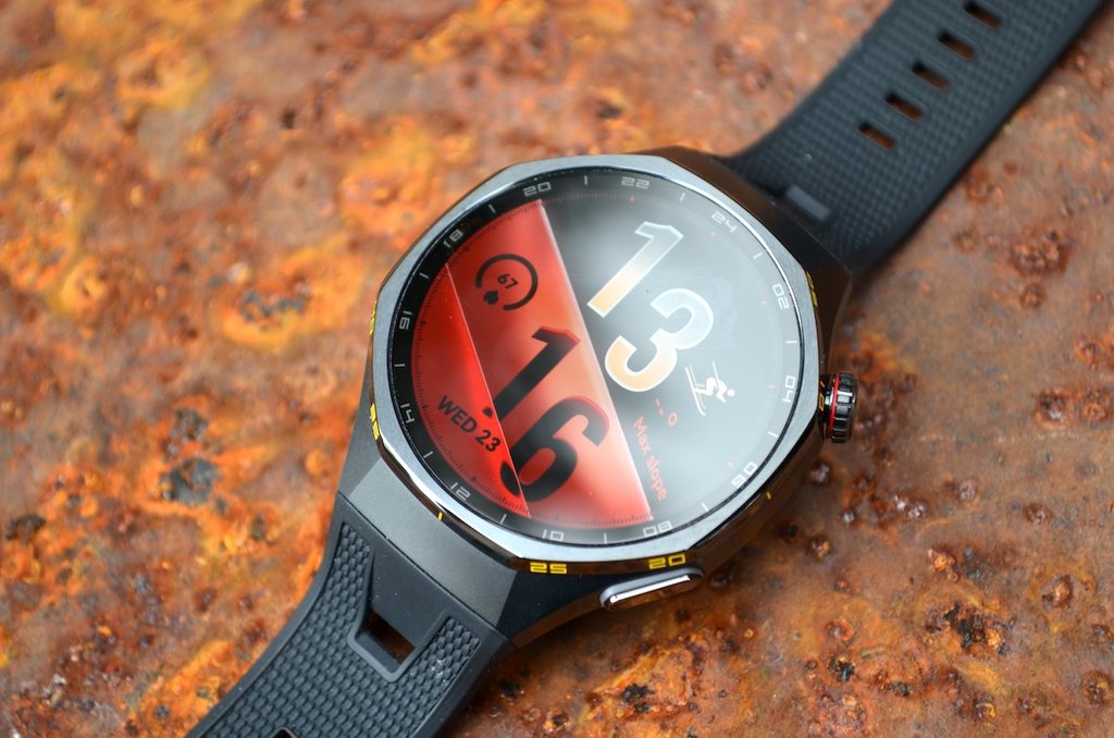 Am testat noul ceas smart HUAWEI Watch GT7 Pro: pentru pasionații de sport care apreciază și un design mai elegant!